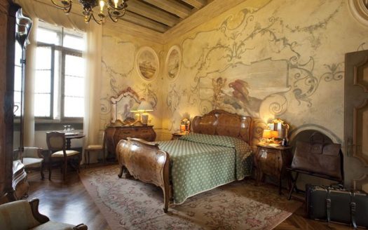 Prestigioso hotel di 5000 mq in vendita Cuneo, Italia – Rif. H0511202CN