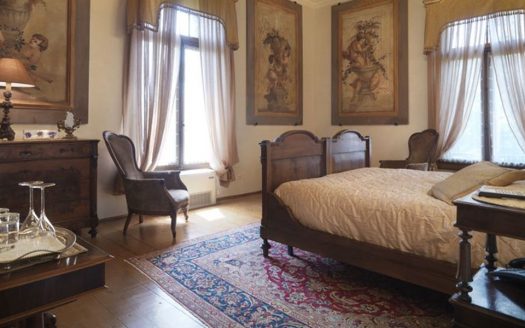 Prestigioso hotel di 5000 mq in vendita Cuneo, Italia – Rif. H0511202CN